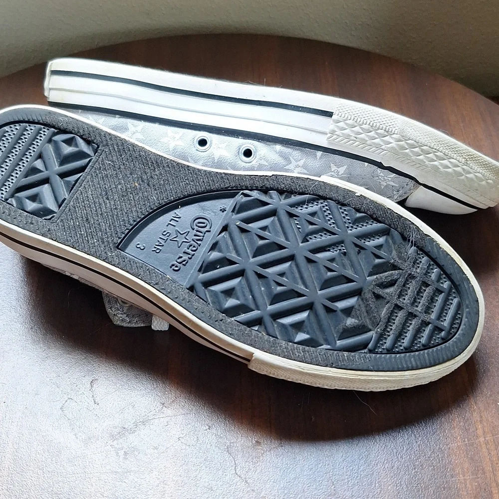 Converse All Stars Size 3/Women's 5 - Picture 5 of 9